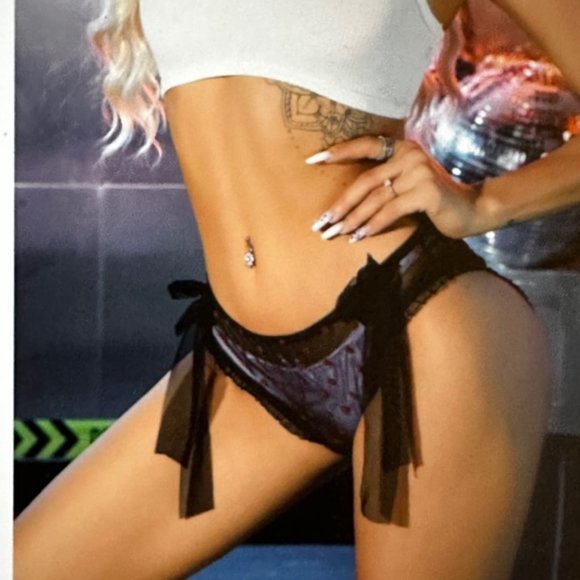 Brand New Sexy Heart Pattern Bow Decor Black Panty  Various - Picture 2 of 4